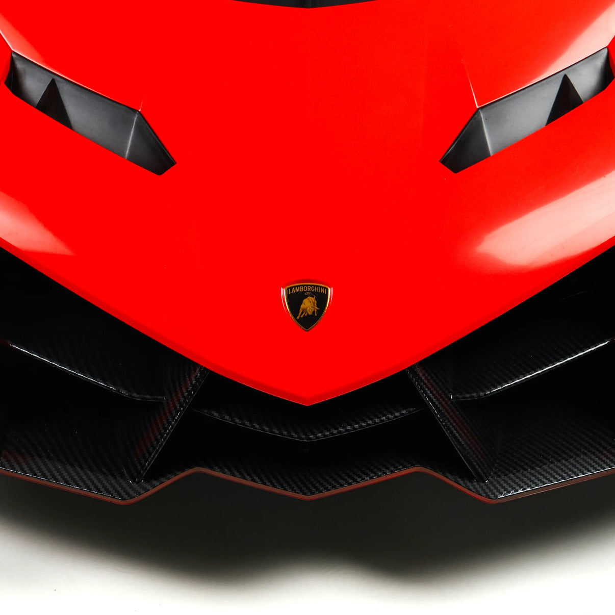 LAMBORGHINI VENENO - Motique 