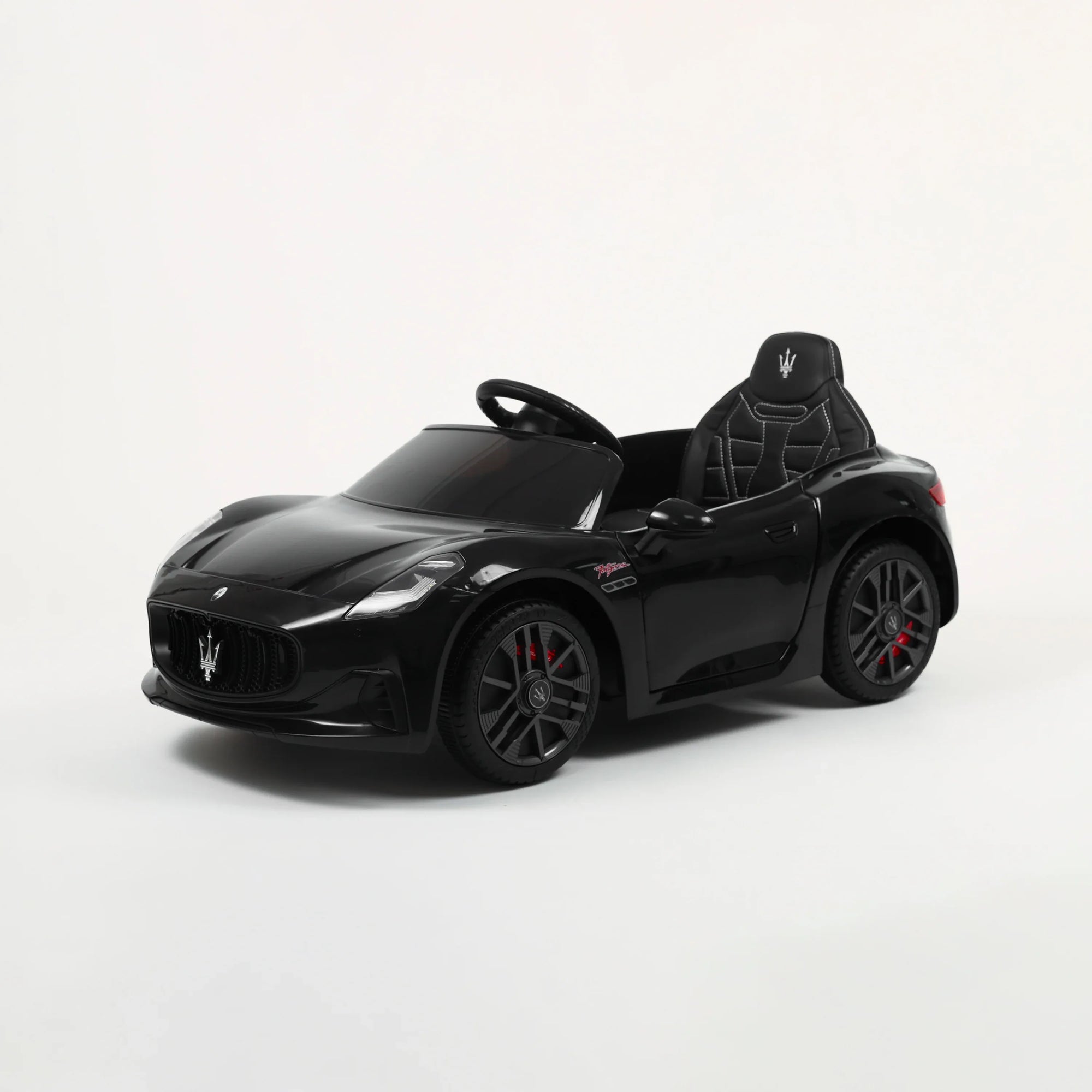 MASERATI GRATURISMO FOLGORE - Motique 